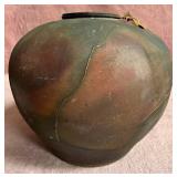 SW - SIGNED NATIVE AMERICAN POTTERY (Q9)