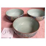 SW - JAPANESE IMARI PORCELAIN BOWLS (Q15)