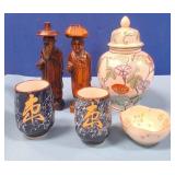 489 - MIXED LOT OF COLLECTIBLES (N88)