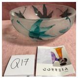 SW - STEVEN CORREIA CAMEO ART GLASS BOWL (Q17)