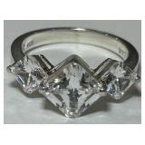 STERLING SILVER CZ RING 4.30GRS