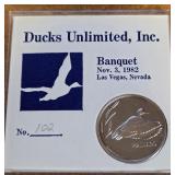 ONE TROY OUNCE SILVER LAS VEGAS COIN (924 J)