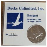 ONE TROY OUNCE SILVER LAS VEGAS COIN (924 I)