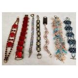 MIXED LOT OF COSTUME BRACELETS (F49)