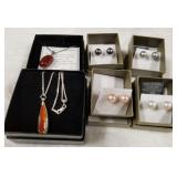 MIXED LOT OF .925 STERLING JEWELRY (F22)