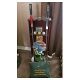 O - MIXED LOT OF GOLFING COLLECTIBLES (E86)