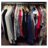 O - MIXED LOT OF WOMEN'S CLOTHING PETITE SMALL (M2