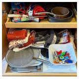 O - KITCHEN TOWELS, COOKWARE, FOOD WRAP (K37)