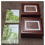 O - GUIDEBOOKS & WOODEN BOXES (M51)