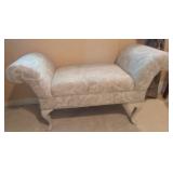 J - UPHOLSTERED BENCH SEAT (R47)