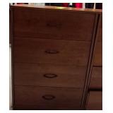J - FOUR-DRAWER DRESSER (M25)