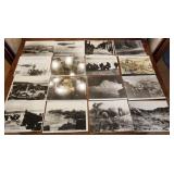 J - LOT OF VINTAGE PHOTOS (L105)