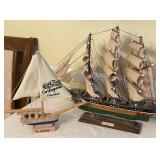 J - CUTTY SARK REPLICA & SAIL BOAT (L43)