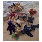 J - MIXED LOT OF PLUSH TOYS (M3)
