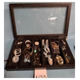 80 - LARGE JEWELRY DISPLAY STORAGE CASE