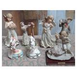 80 - ELEGANT PORCELAIN FIGURINES DECOR LOT