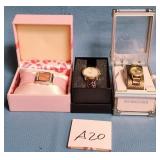 80 - LADIES WATCHES GIFT BOX SET