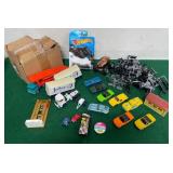 N - MIXED LOT OF COLLECTIBLE CARS & TRUCKS (T19)