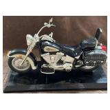 N - REPLICA HARLEY-DAVIDSON MOTORCYCLE (T261)