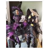 N1 - LOT OF TWO COLLECTIBLE WITCH DOLLS (L252)