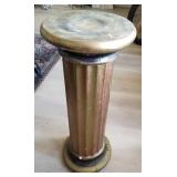 N1 - COLUMN DISPLAY STAND 29"T (L58)