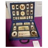N1 - INSECT COLLECTION WITH CASE (R118)