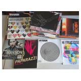 N1 - MIXED LOT OF BOOKS (L198)