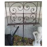 N1 - DECORATIVE WROUGHT IRON MUSIC STAND
