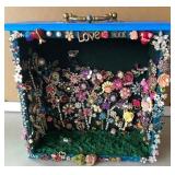 N1 - DECORATIVE SHADOW BOX (K121)