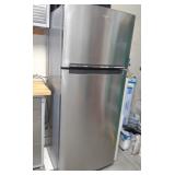 S2 - STAINLESS WHIRLPOOL REFRIGERATOR/FREEZER
