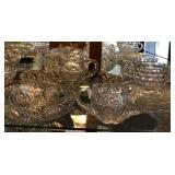 S2 - MIXED LOT OF GLASS DISHWARE (L67)