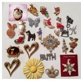S2 - LOT OF COSTUME JEWELRY BROOCHES (Z143)