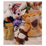 S2 - LOT OF COLLECTIBLE DISNEY TOYS (A17)