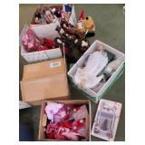 S2 - MIXED LOT HOLIDAY DECORATIONS (M145)