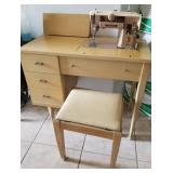 S2 - SINGER MID-CENTURY CABINET SEWING MACHINE
