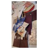 S2 - MIXED LOT OF TABLE LINENS (A37)