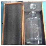 K - HARLEY-DAVIDSON DECANTER IN BOX (P32)
