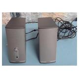 K - PAIR OF BOSE SPEAKERS (P173)