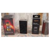 K - LOT OF VAPE DEVICES & PARTS (S97)