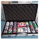 K - POKER PLAYING CARDS & CHIPS SET (P59)