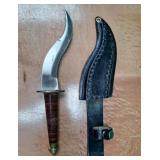11 - CURVED HUNTING KNIVES LEATHER SHEATHS (F3)