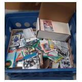 11 - BASEBALL TRADING CARDS COLLECTION BOX (B76)