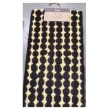 43 - BLACK AND CREAM GEOMETRIC COIR MAT (N6)