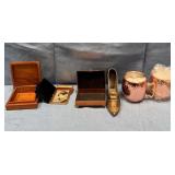 443 - DECORATIVE BOXES AND COPPER MUGS