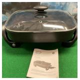 11 - GE ELECTRIC SKILLET (M103)