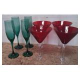 483 - SET OF 8 CRYSTAL GLASSES FREEN & RED