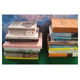 11 - MIXED LOT OF BOOKS (M19)