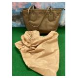 11 - MICHAEL KORS TOTE (M127)