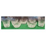 11 - MIXED LOT OF GLASS BOWLS & CUPS (M89)