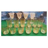 11 - MIXED LOT OF VINTAGE GLASSWRE (M95)